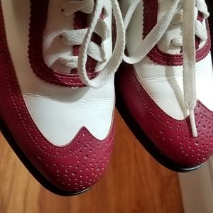 GOLF SHOES Gorgeous Red White Spectator Golf Shoes
